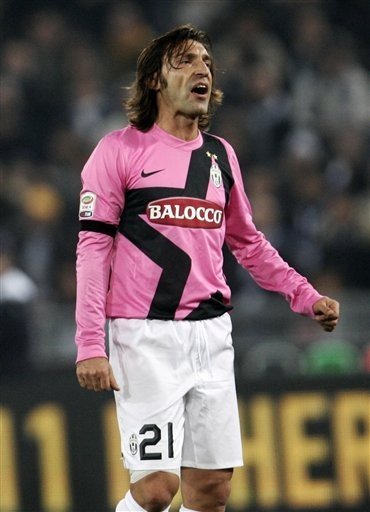 欧冠战报：马杜埃凯双响，马丁内利破门，阿森纳3-0布鲁日