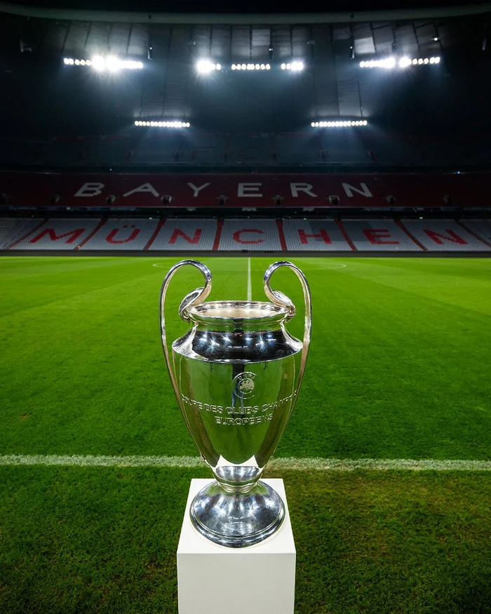 梅西特别金色签名款F50鞋将于夏季发布，引领2026世界杯潮流（梅西专属金色签名F50今夏发布，领衔2026世界杯新风尚）