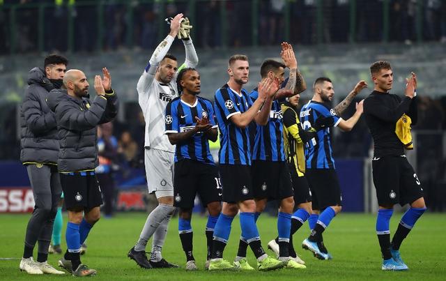 因马来西亚违规归化被禁赛，记者：卡利美洲考虑解约霍尔加多