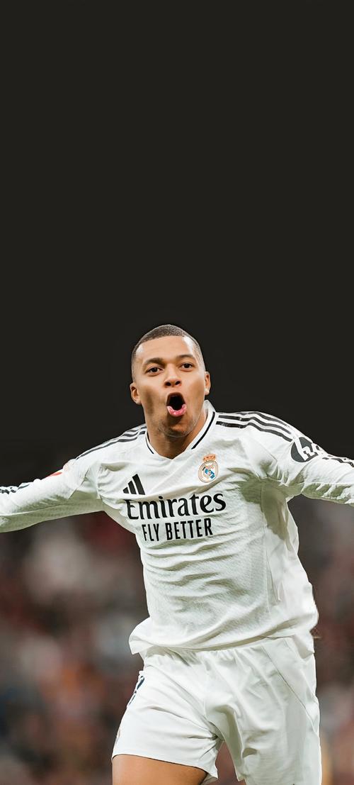 记者：德弗里希望获得更多出场机会，他不想错过26世界杯（记者：德弗里渴望增加出场时间，不愿错过2026年世界杯）