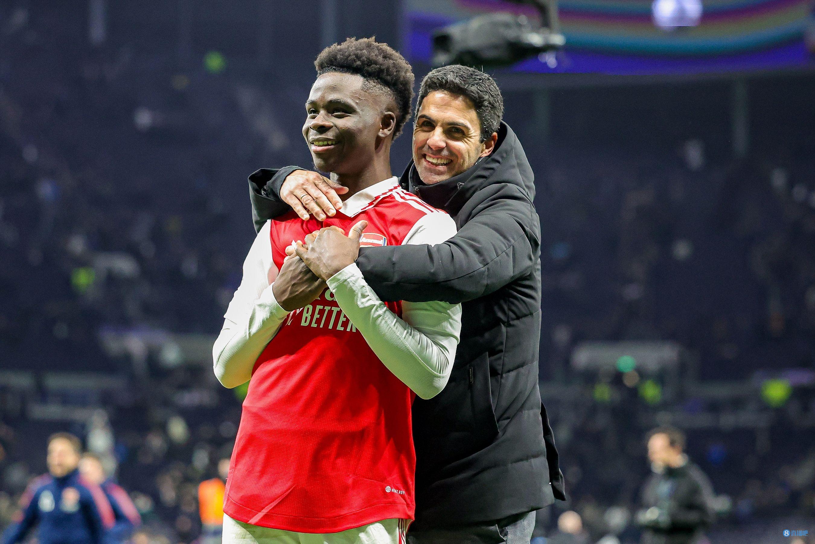 皇马青训小将获征召！18岁天才后卫冲击一线队，卡马温加伤愈归队