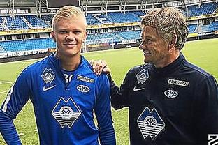 【德乙联赛第16轮】沙尔克04vs纽伦堡比赛结果：沙尔克04(1-0)纽伦堡比分战报（德乙第16轮：沙尔克04 1-0 纽伦堡——比赛战报）