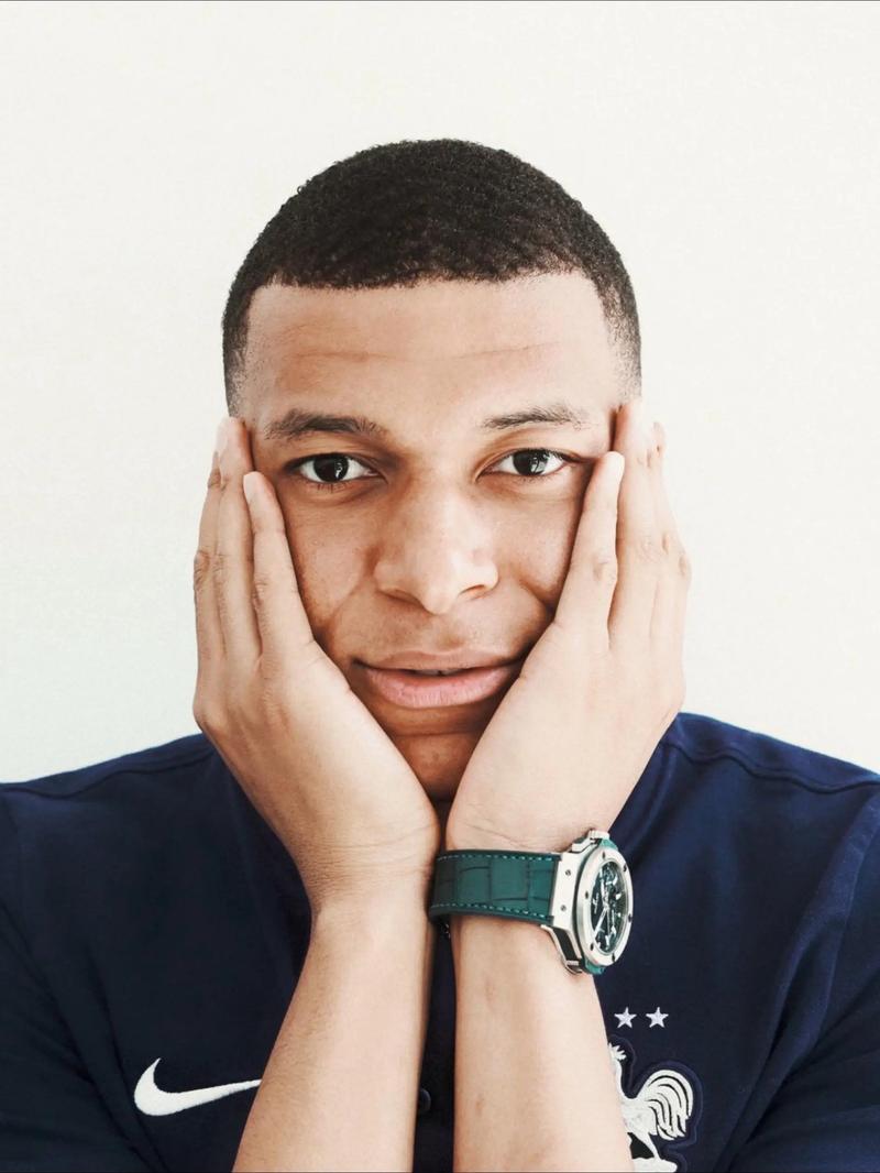 科瓦奇：拜尔明天无法出战；之前我说他的话是带点玩笑语气