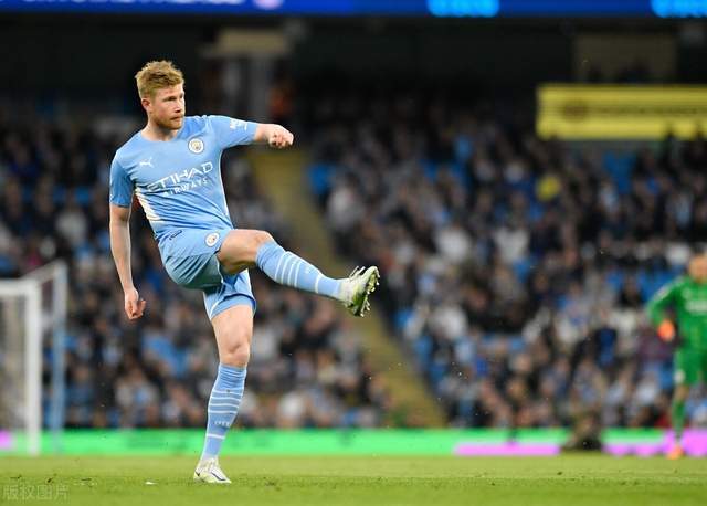 图片报：多特内部认为小贝林踢得过于保守，不过仍然信任他