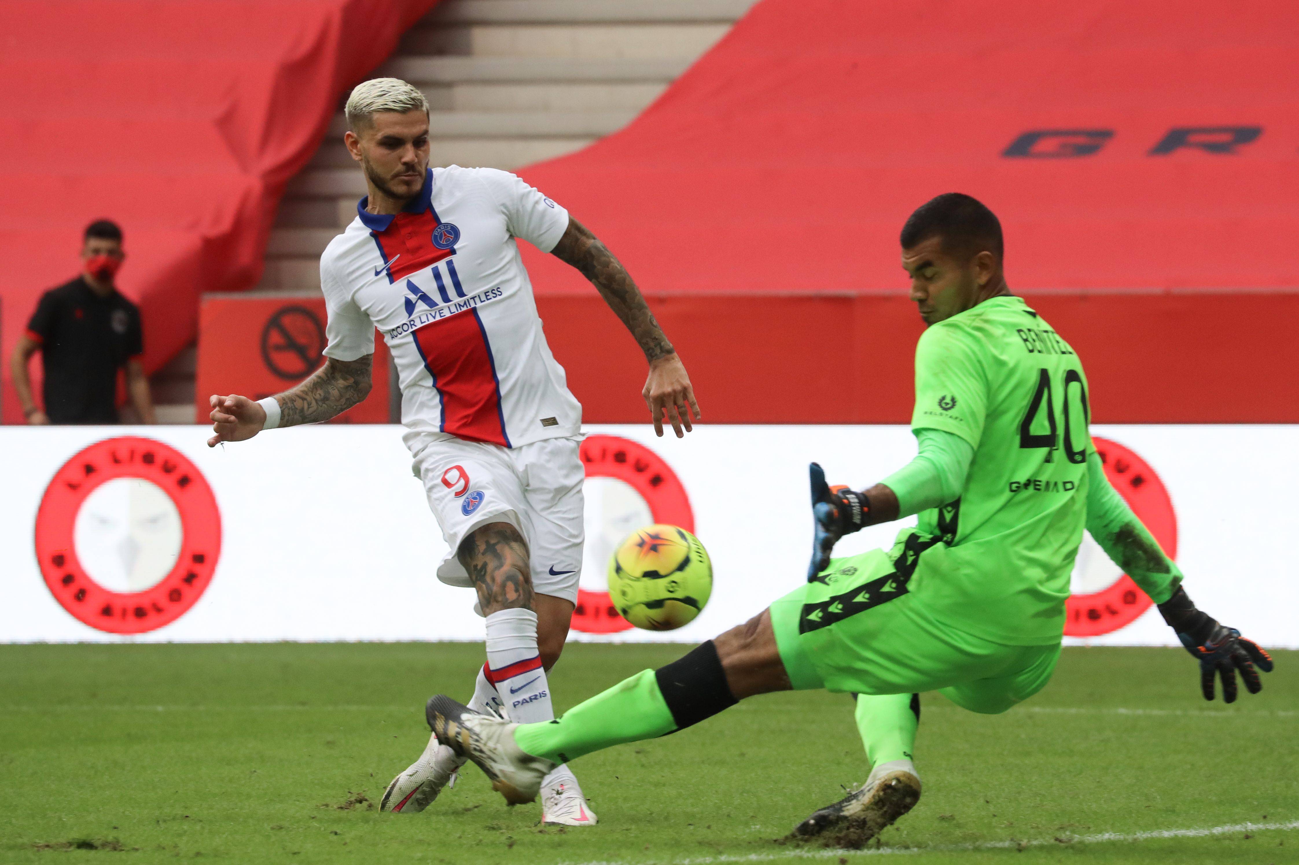 POV：当你站在麦克·迈尼昂面前😳