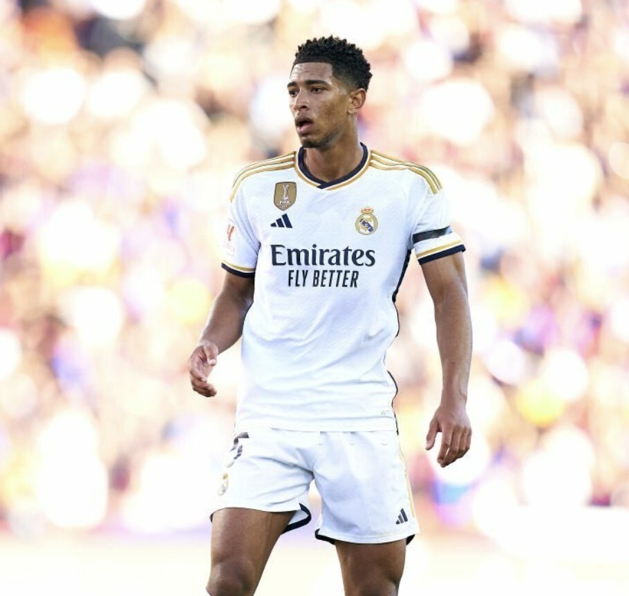 美记：文班亚马和卡斯尔均参加马刺完整训练，后者或明天复出